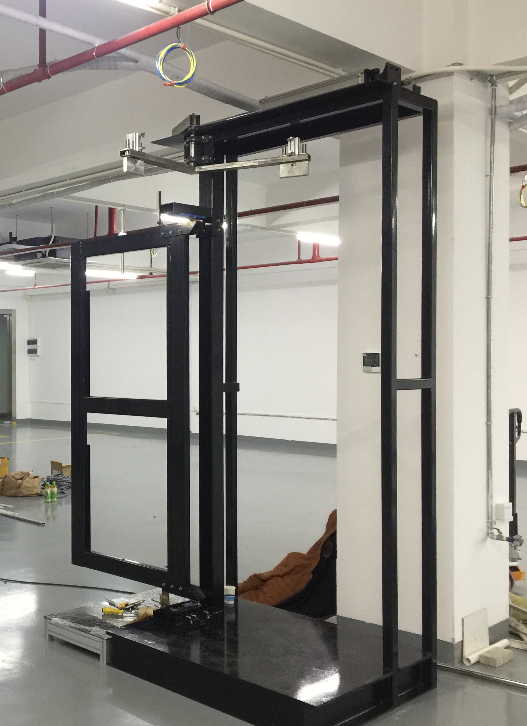 地弹簧寿命测试机-五金测试设备